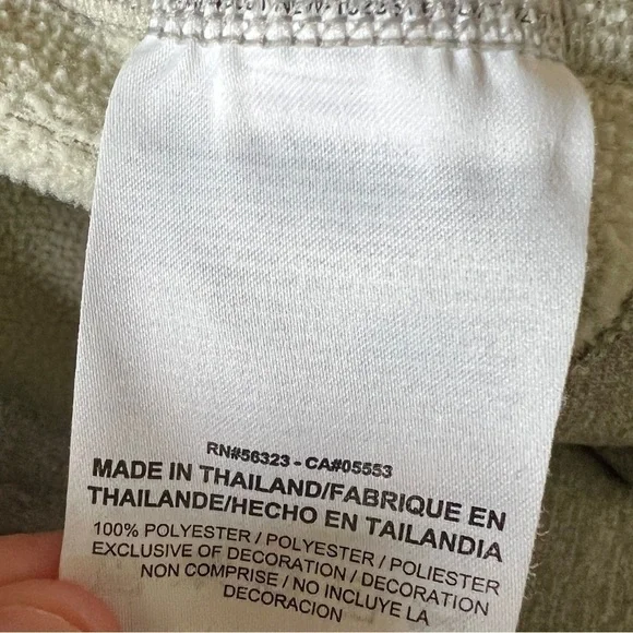 Nike Green Bay Packers Salute to Service Hooded Sweatshirt - Large - Picture 12 of 13